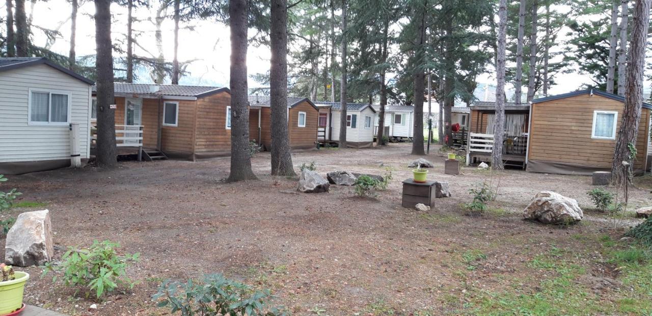 Camping La Source Sournia Exterior foto