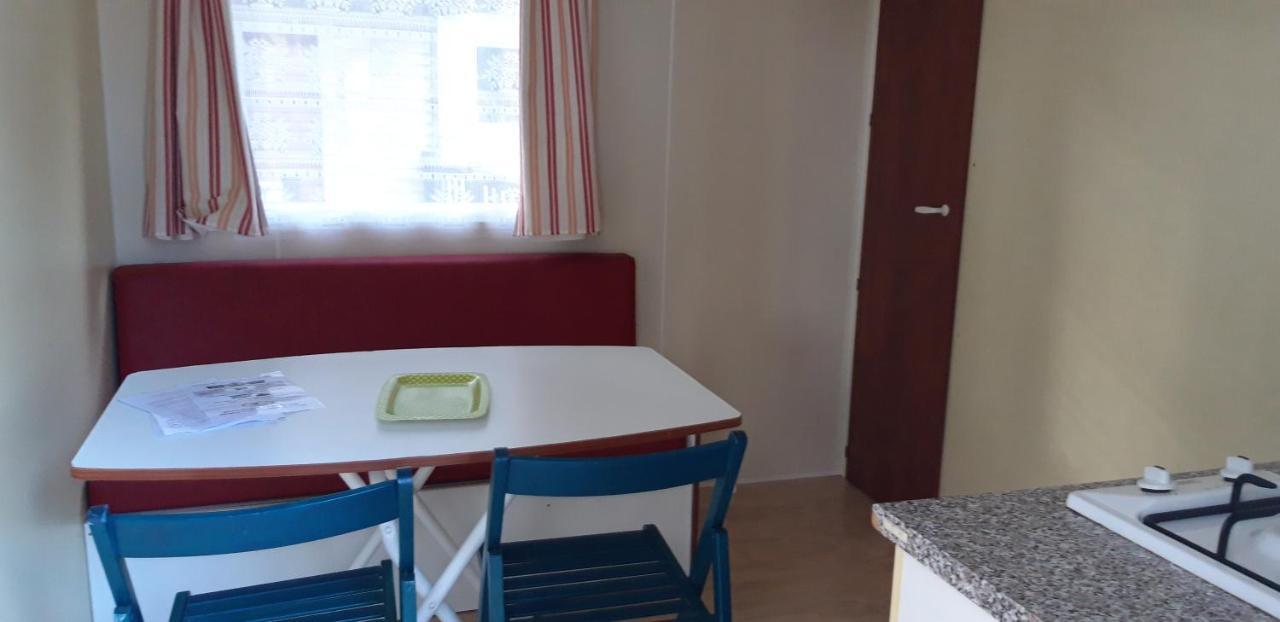 Camping La Source Sournia Exterior foto