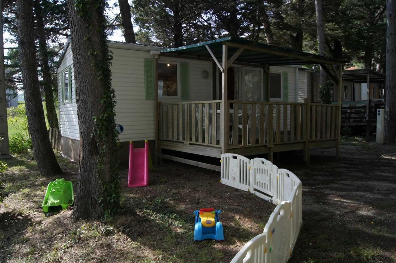 Camping La Source Sournia Exterior foto